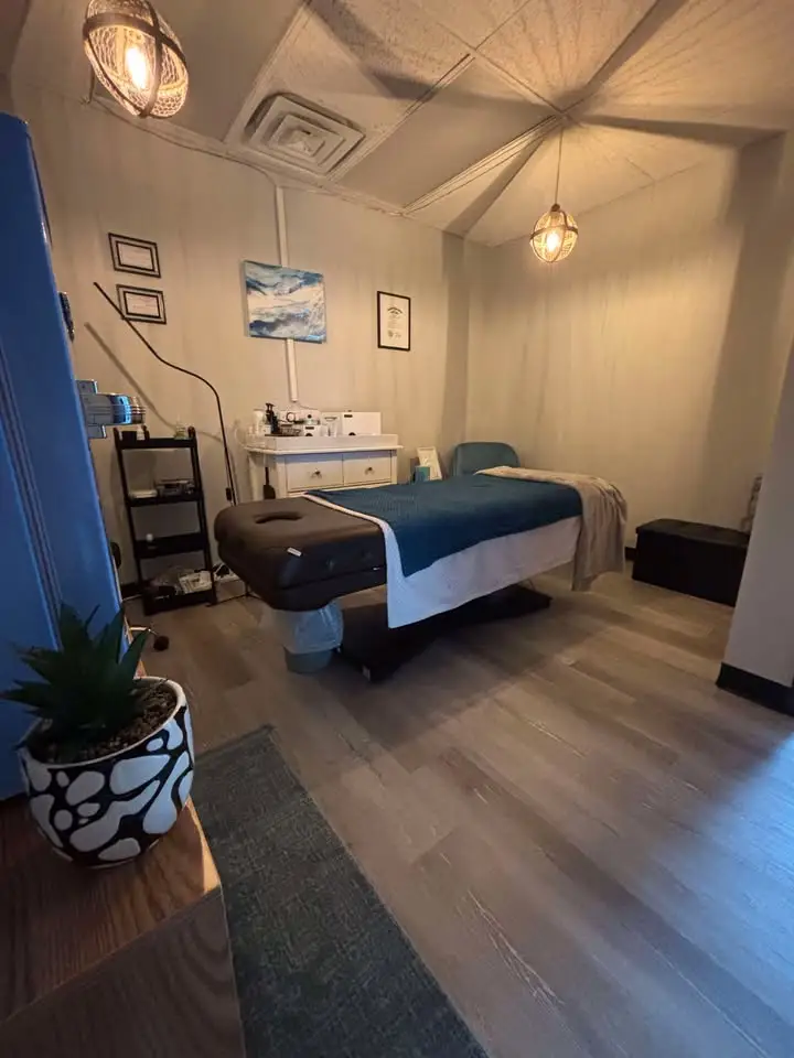 The Suite Spot Salon Suites LLC photo, Salon & Beauty