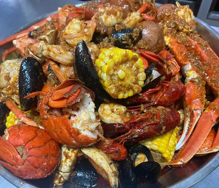 Babii Cajun Seafood photo — Restaurant