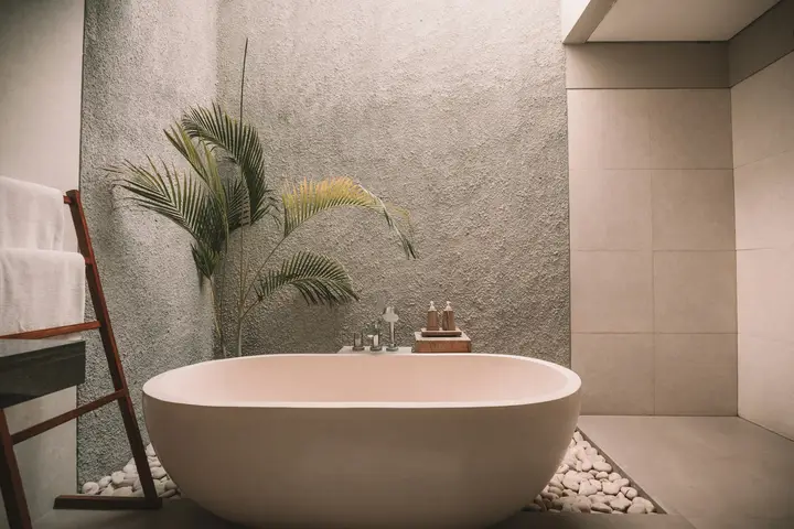 Blia Xiong — Real Estate Agent