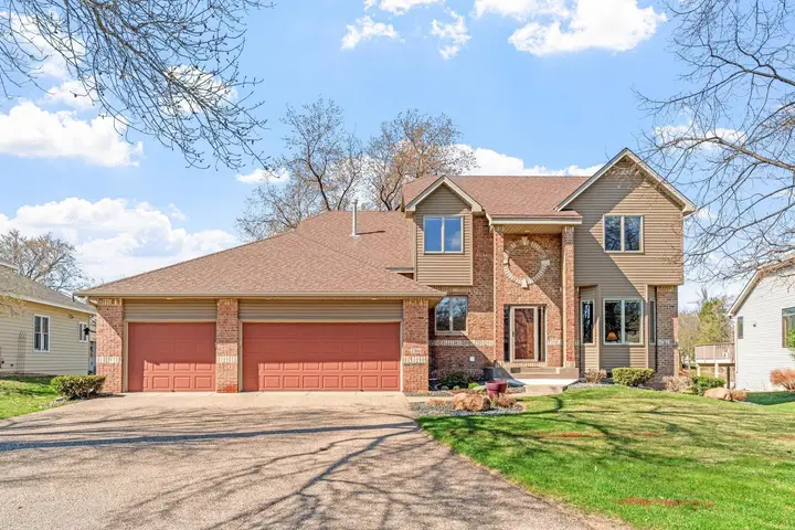 David Kue Soung, Realtor photo — Real Estate Agent