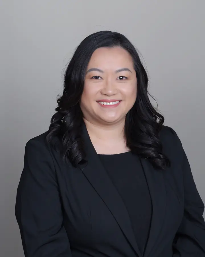 Edward Jones — Financial Advising: Maikou Vu photo — Financial & Insurance