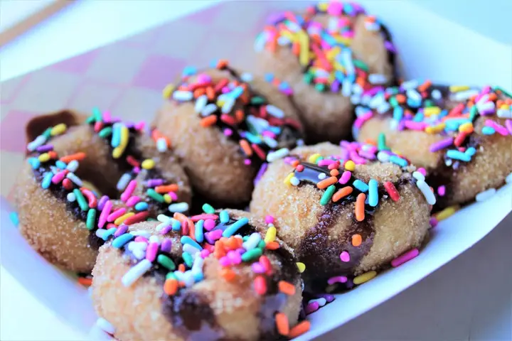 Emergency Mini Treats photo — Food Truck