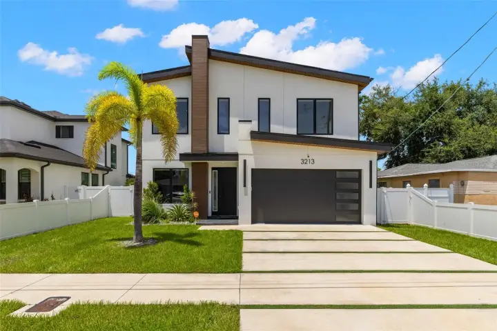 Ethan Thao, Realtor photo — Real Estate Agent