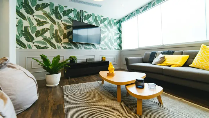 Ger Mai Xiong — Real Estate Agent
