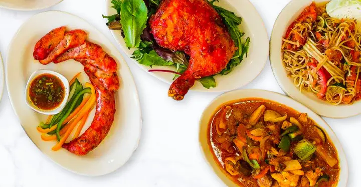 Hmong's Golden Egg Rolls photo — Restaurant