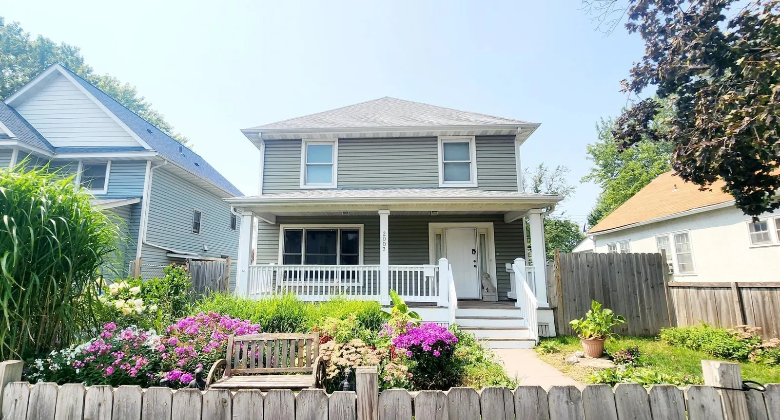 Kao Vue, Realtor photo, Real Estate Agent