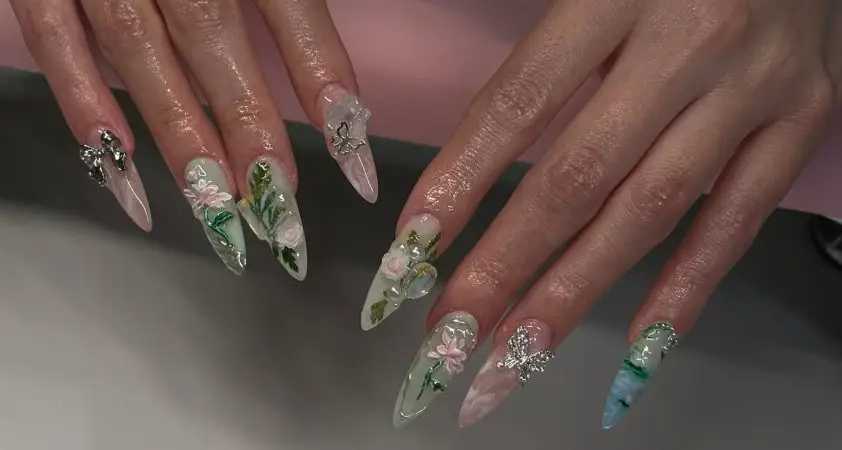 Kitty Klawsss photo, Salon & Beauty