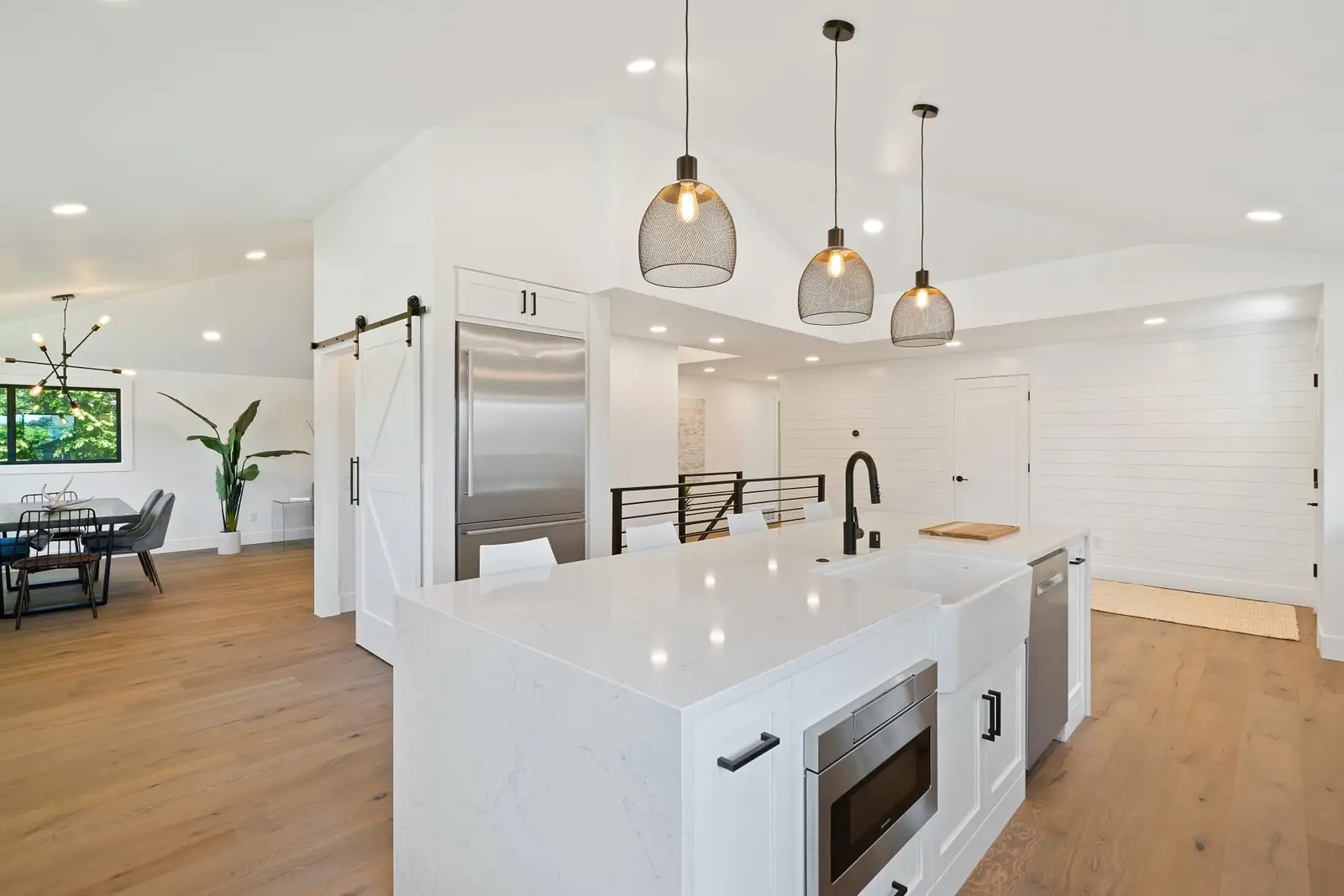 Moua Construction photo, Home Service