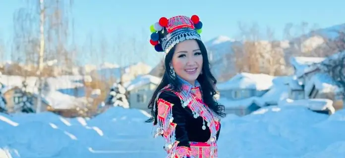 MP Xiong Hmong Collection photo — Retail Shop