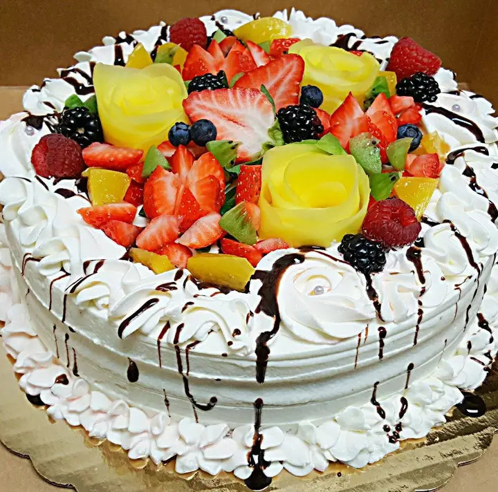 PaJai Fruit Arrangements and Bakery photo — Restaurant