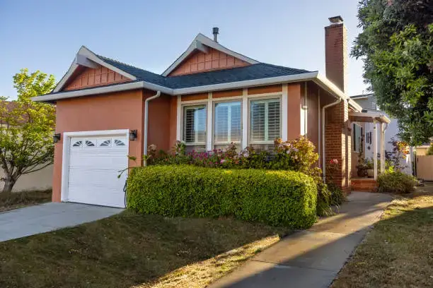 PaNhia Moua, Realtor photo — Real Estate Agent