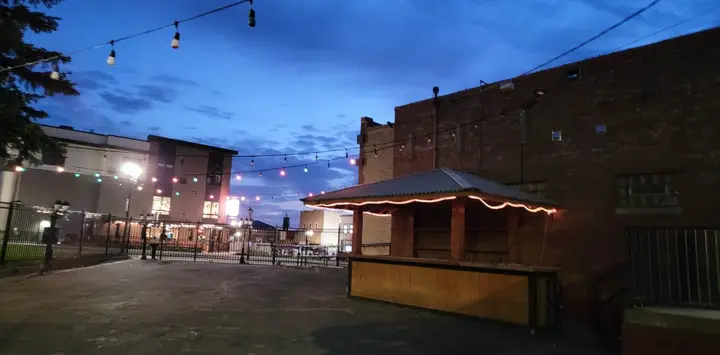 The Den — Restaurant