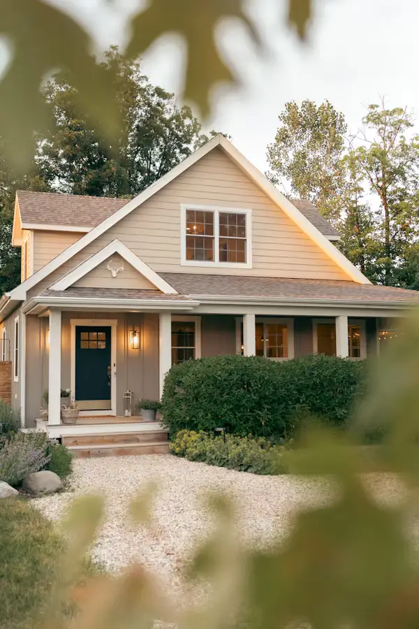 Vilai Lor, Realtor photo — Real Estate Agent