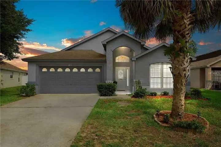 Your VRBO Oasis, Just 5 Miles from Disney World with Complimentary Pool Heating photo — Travel & Recreation Service